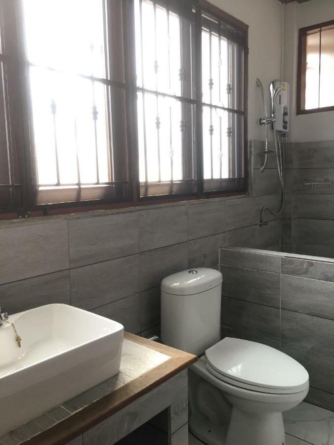 Appartamento Baan Mai Muang Nan Esterno foto